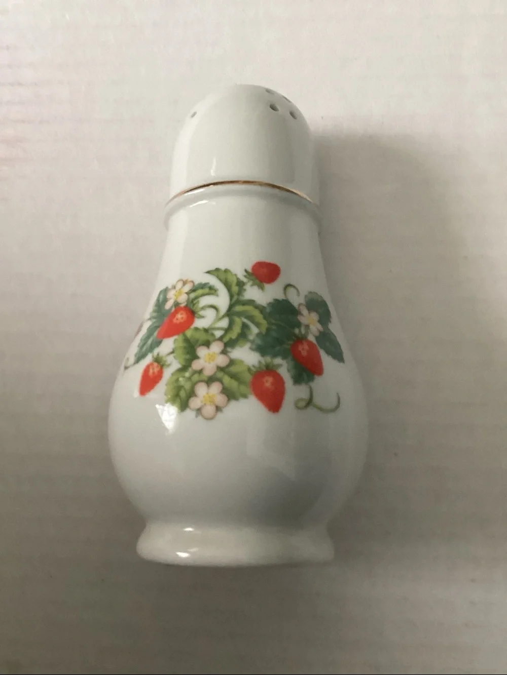 Vintage 1978 Porcelain Avon Sugar Shaker 22k gold trim